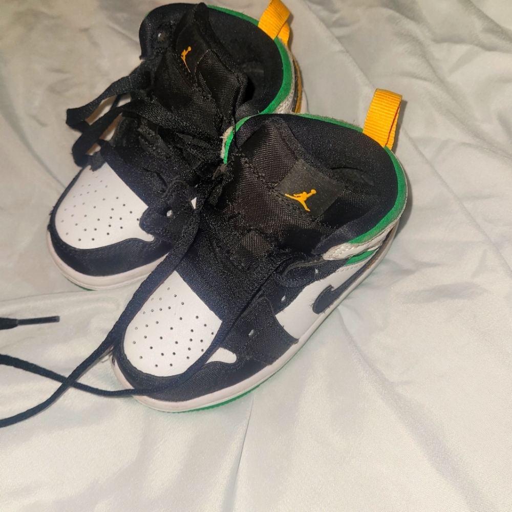 Toolder  shoe